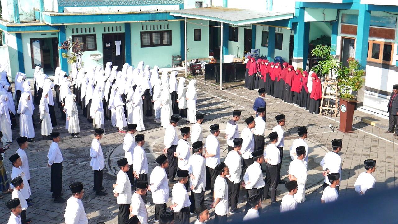 LIVE REPORT – HARI SANTRI 2025
