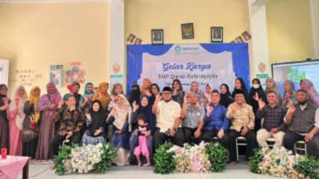 Teguh Berkarakter Berani Berinovasi Intip Keseruan Gelar Karya Santri Putra-Putri SMP Quran Bahrusysyifa